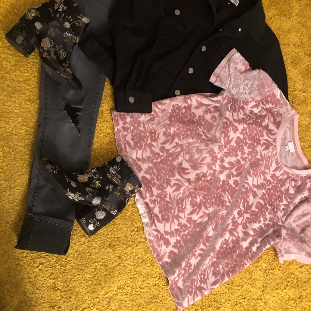Pink Floral Velvet Blouse